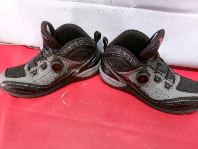 Size 25cm
elf
SYNTHESE 16
Riding shoes
Gray