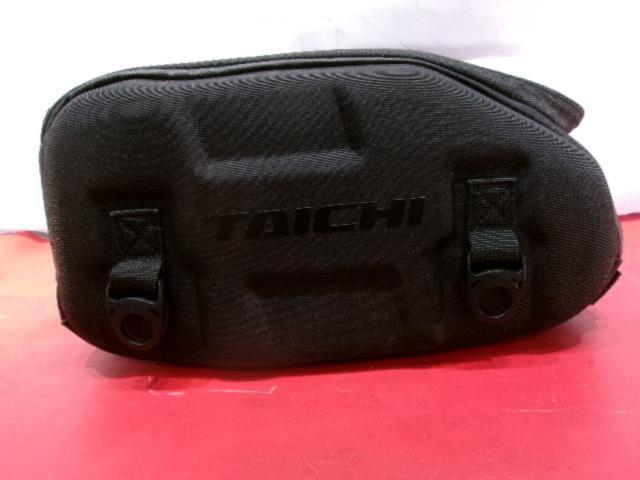 Capacity: about 10L
RSB312
Sport
Seat bag .10
Color: Black