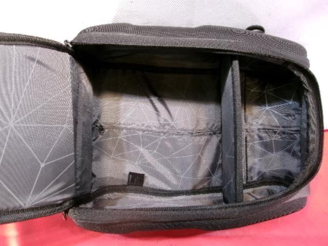 Capacity: about 10L
RSB312
Sport
Seat bag .10
Color: Black
