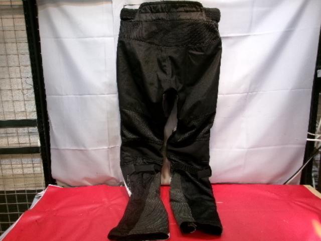 Size: L
K-2173
Pulse mesh bottoms
Color: Black / White