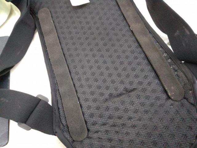 KOMINE
Back protector