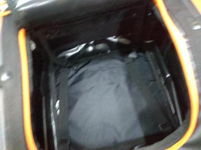 MOTO
FIZZ
Mini field sheet bag