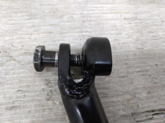 2 YAMAHA
Cygnus Grifas genuine side stand