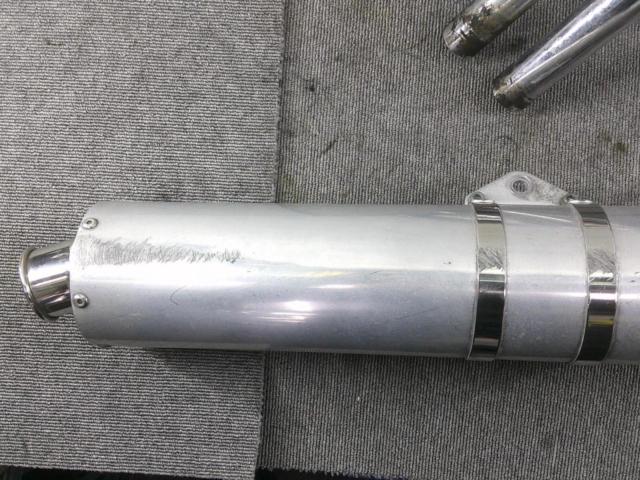 HORNET250
Moriwaki
Engineering (Moriwaki)
TOURER
Full exhaust muffler
Hornet