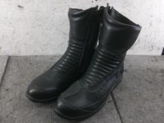 Size 25.5cm
KUSHITANI
K-4535
NEO
BOOTS
List price excluding tax: 40,000 yen
Kushitani
Neobutsu