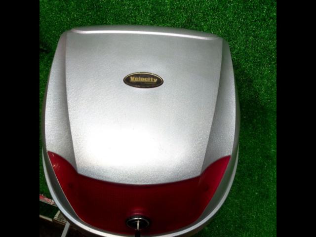 Velocity
Top Case
Key with two