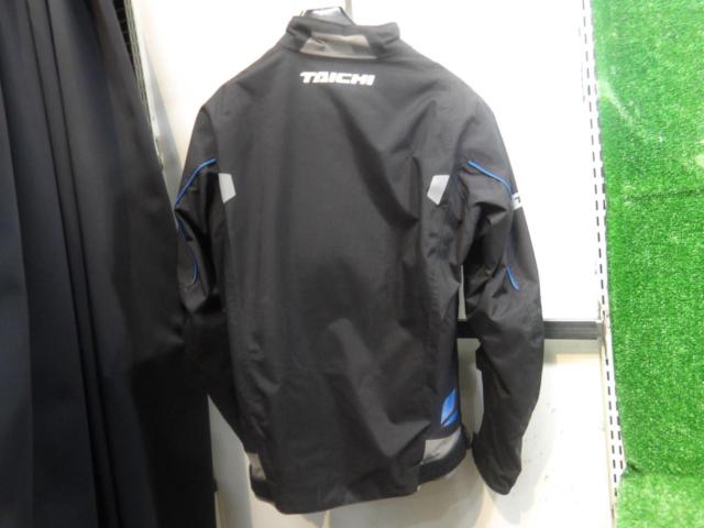 Size L, Saichi Drymaster
Alpha jacket
RSJ310 with shoulder/elbow/back pads