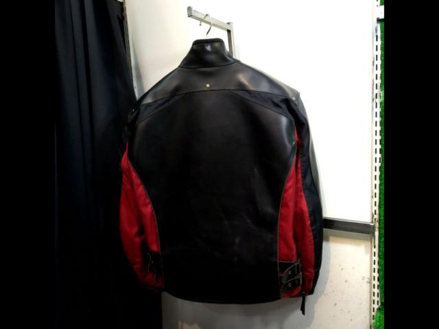 Size L Free×Free Riding Jacket
Shoulder / elbow / back pad available