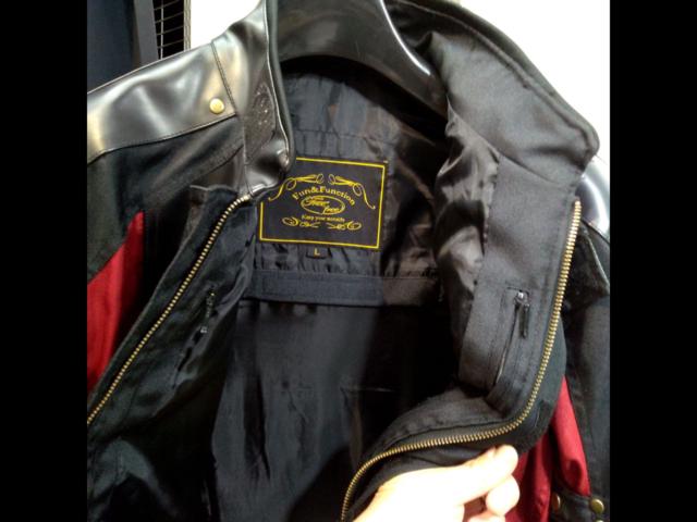 Size L Free×Free Riding Jacket
Shoulder / elbow / back pad available