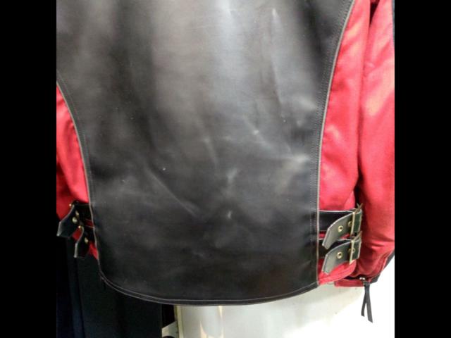 Size L Free×Free Riding Jacket
Shoulder / elbow / back pad available