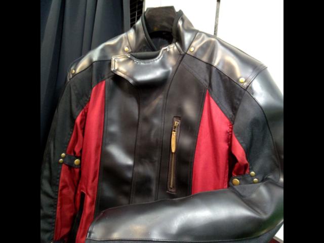 Size L Free×Free Riding Jacket
Shoulder / elbow / back pad available
