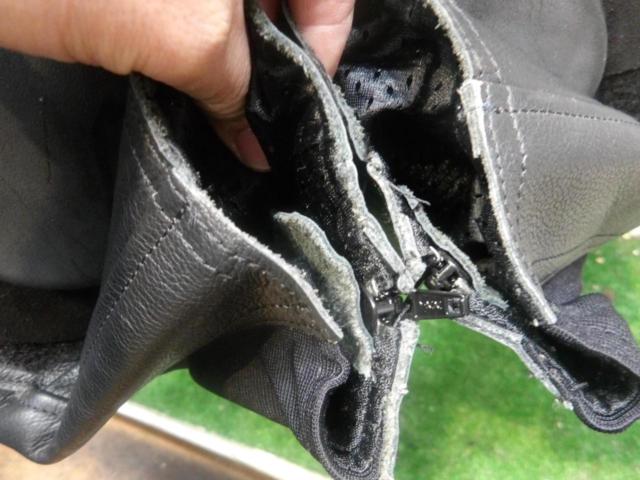 Size L SpeedSound Punching Racing Suit
Shoulder/elbow/back/waist/knee pads included