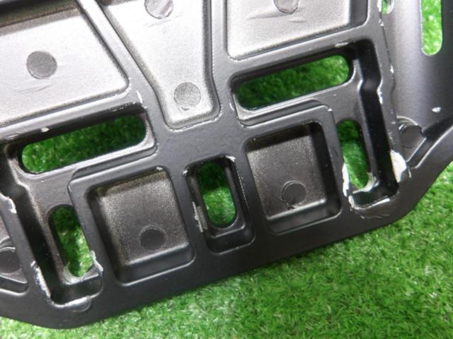 PCX125 (removed from JK05), manufacturer unknown.
Top case base only