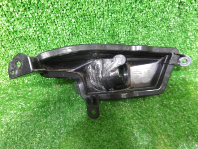 Genuine Yamaha part (removed from a Cygnus X4 model).
Turn signal lens left right set