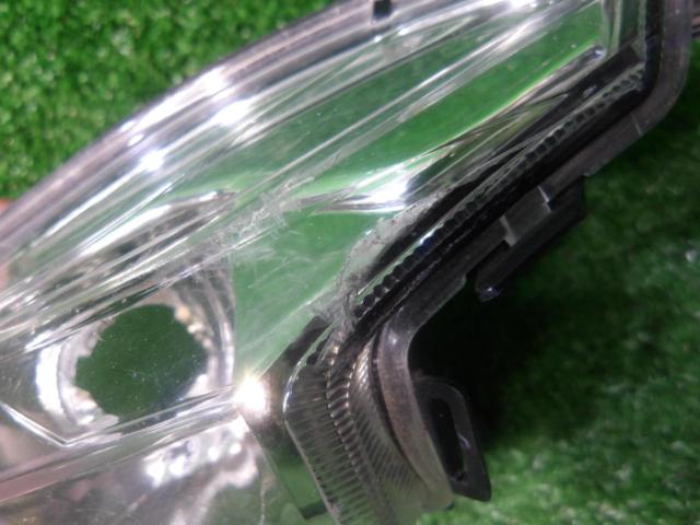 Genuine Yamaha part (removed from a Cygnus X4 model).
Turn signal lens left right set