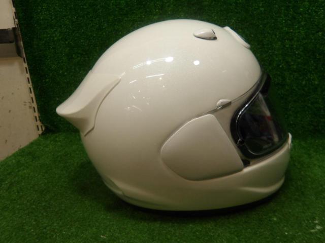 Size 57-58cm Arai Astro
GX
Full-face helmet
Manufactured in July 24th