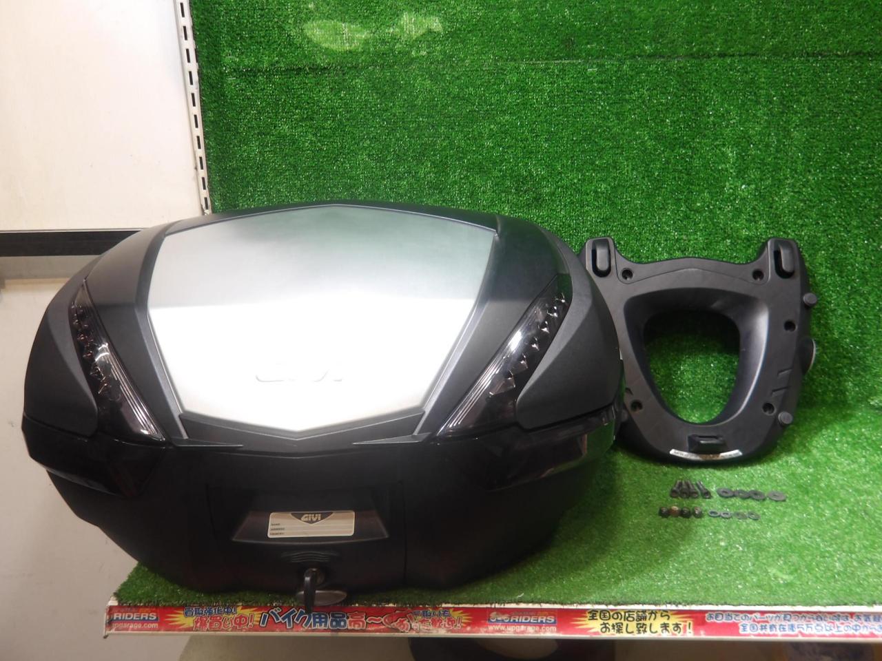 【GIVI】MONOKEY SYSTEM V47 鍵1本付 税込定価61600 | やや傷や汚れあり | アップガレージ ライダースナップス ...