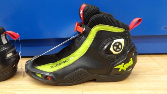 25cm
XPD (Eck speedy)
X-ZERO
R
Riding shoes
BK / GR