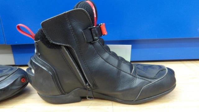 25cm
XPD (Eck speedy)
X-ZERO
R
Riding shoes
BK / GR