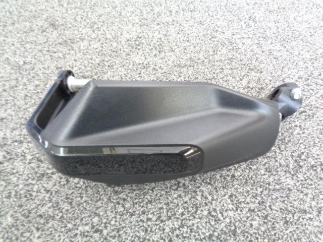 Husqvarna over
Norden901
Genuine hand guard