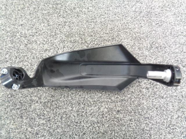 Husqvarna over
Norden901
Genuine hand guard