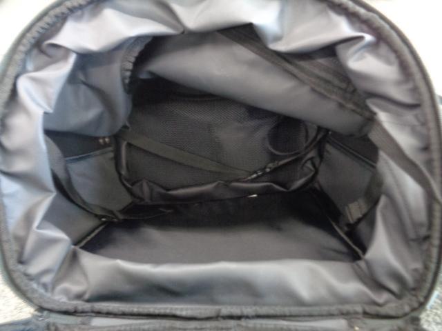 [MOTO
FIZZMFK-101
Field Seat Bag (Black)