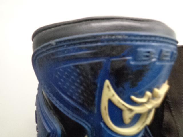 Wakeari
BERIK
Racing boots
EUR44