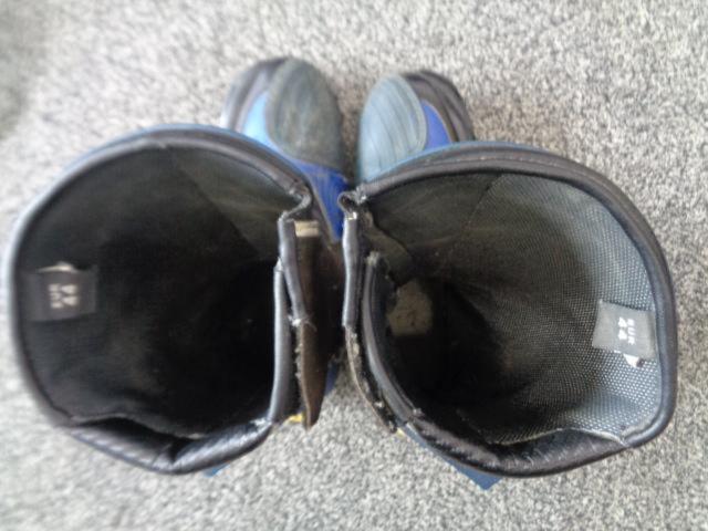 Wakeari
BERIK
Racing boots
EUR44