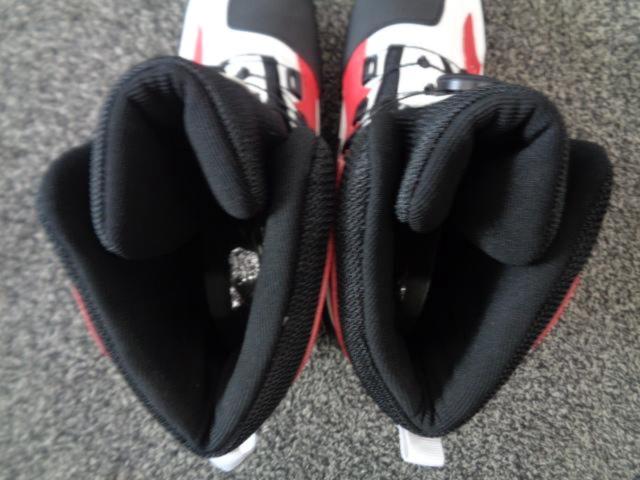 No Brand
Riding boots
Fitting about