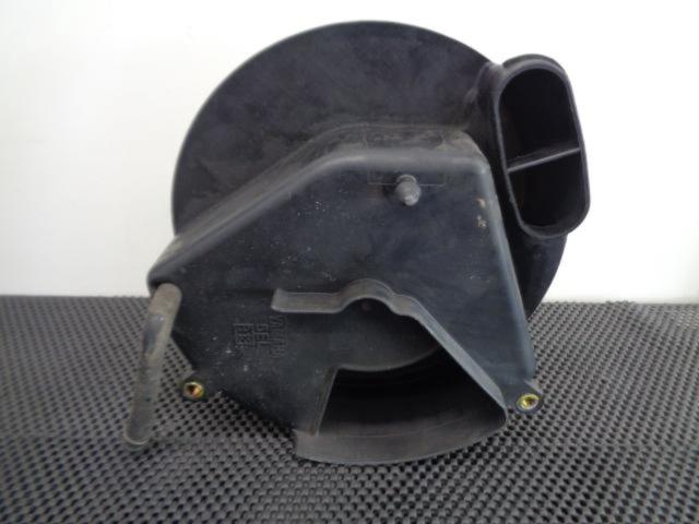 Yamaha Drag Star 1100
Genuine
Air cleaner box