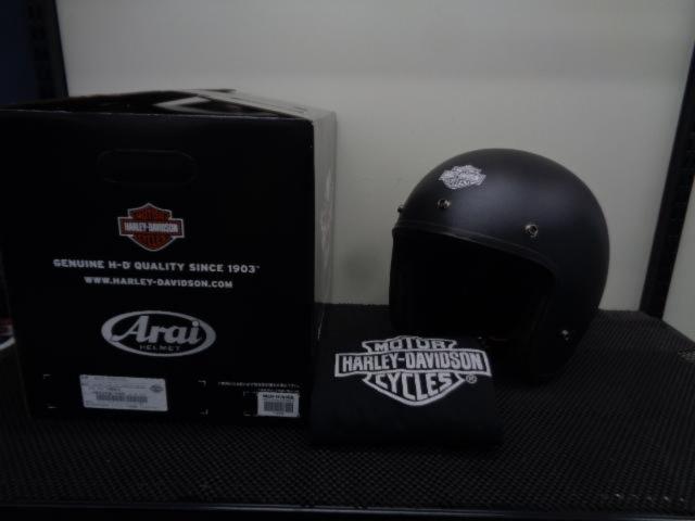 Arai
Jet helmet
Classic SW
Matt black
XL size