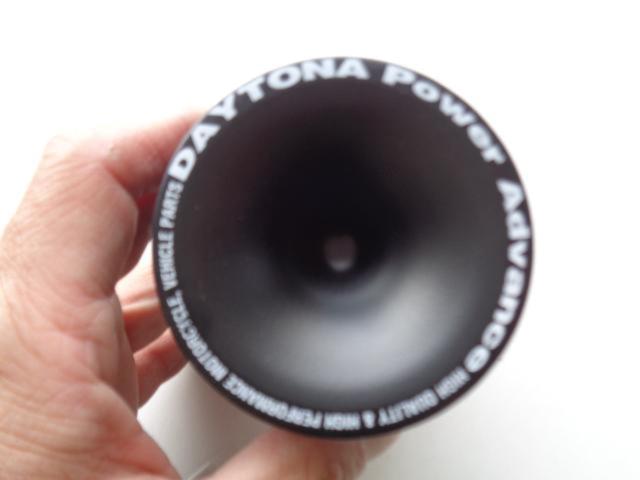 DAYTONA Power Advance
Power filter
Air cleaner
32 pie