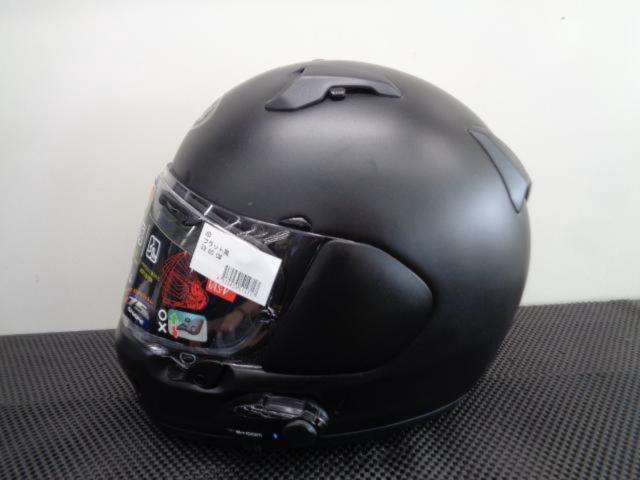AraiXD
Full Face
Matt black
L size
Manufactured in 2023