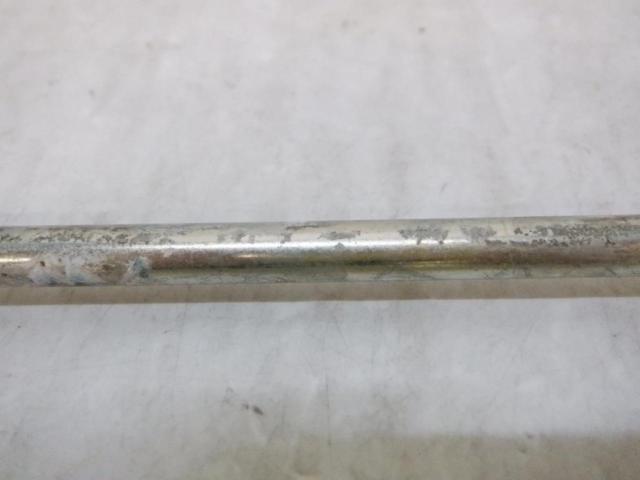 2 YAMAHA
Front axle shaft