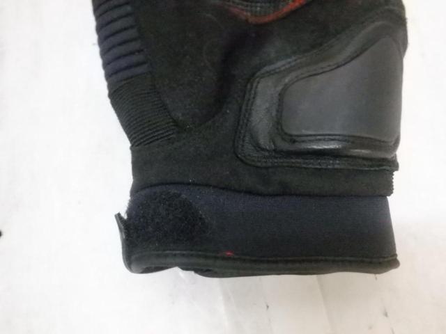 11. MOTORHEAD
Short winter glove
Product No.:MH55-272-FG1808