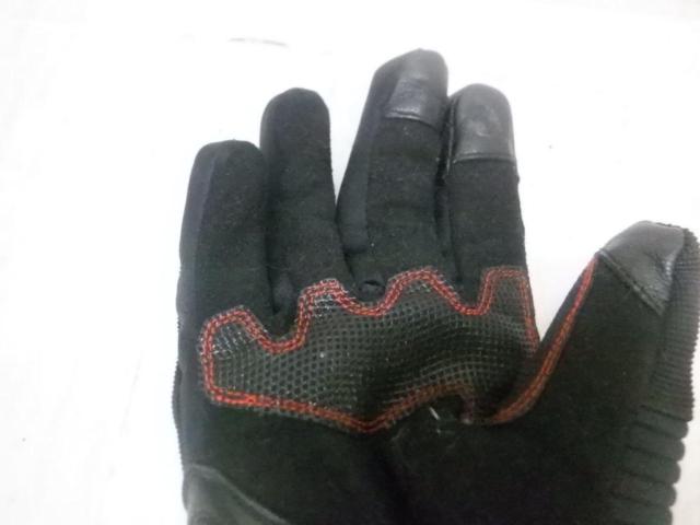 11. MOTORHEAD
Short winter glove
Product No.:MH55-272-FG1808