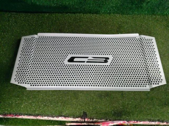 Unknown manufacturer radiator core guard
CB1300SF (SC54)
