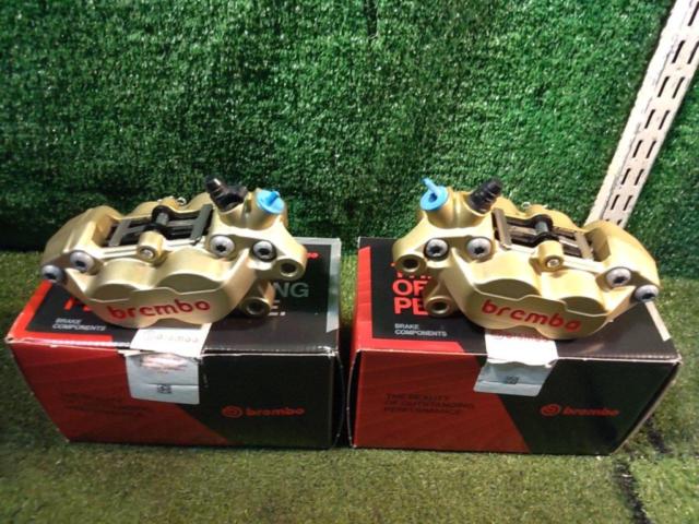Brembo 4POT
Casting caliper
Pitch 40mm
Right and left