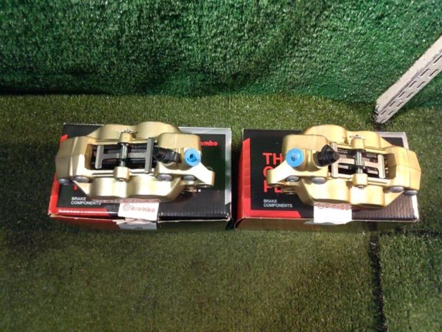 Brembo 4POT
Casting caliper
Pitch 40mm
Right and left