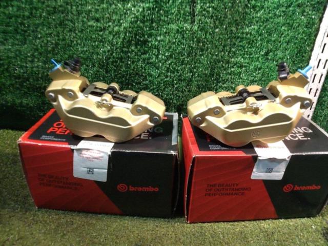 Brembo 4POT
Casting caliper
Pitch 40mm
Right and left