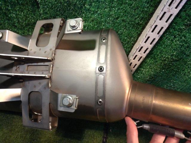 AKRAPOVIC
Slip online
Titanium
Daytona
DAYTONA675 / R
Compatible with 09-12