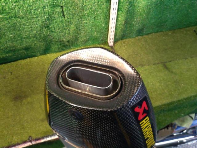 AKRAPOVIC
Slip online
Titanium
Daytona
DAYTONA675 / R
Compatible with 09-12