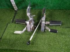 Genuine Yamaha footpegs
Removed from an FZS1000 (year unknown)
FAZER