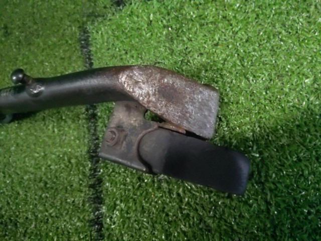 Genuine Honda parts
Side stand
Super Cub C50 (AA01) removal