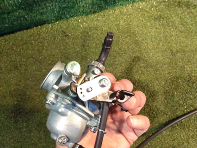 Mikuni Corporation
Φ19 carburetor
For Honda horizontal engines