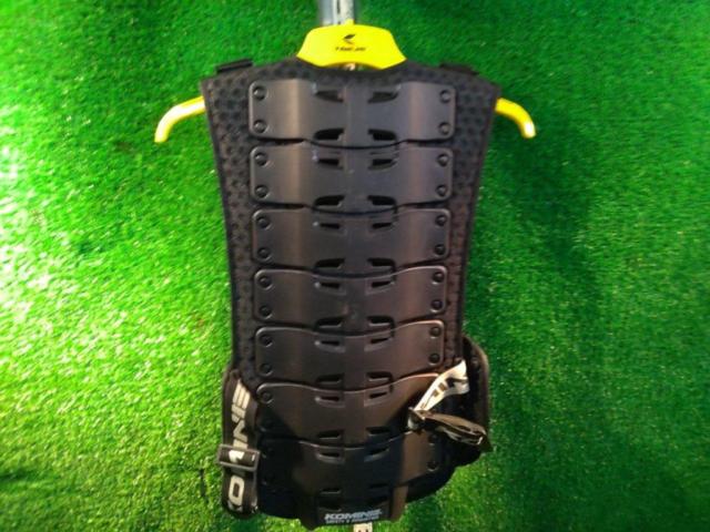 KOMINESK-688
Supreme body protector
Size: XL