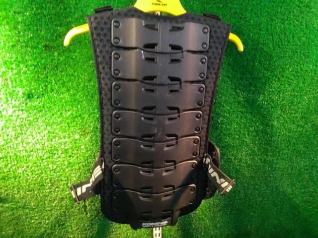 KOMINESK-688
Supreme body protector
Size: XL