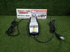 Red Baron
ROM
TECMATE
OPTIMATE4
Fully automatic battery diagnostic function with battery charger