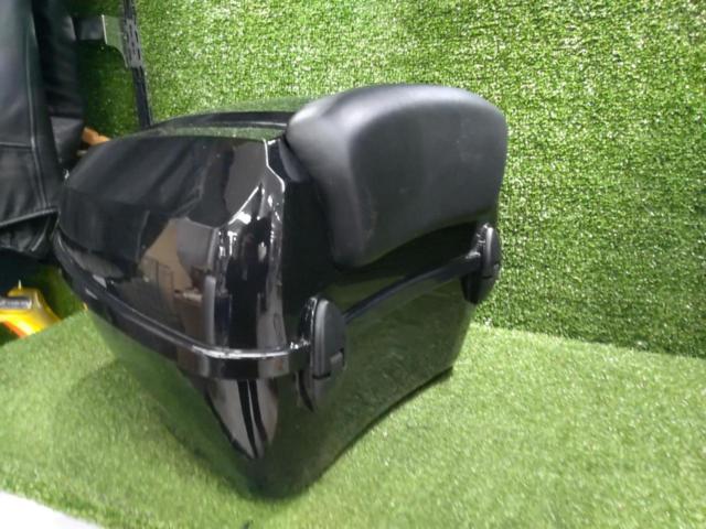 [Manufacturer unknown]
Rear box
Key one
With base
Missing metal screws