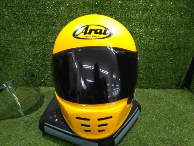 Arai RAPIDE
NEO
Rapido Neo
Full-face helmet
yellow
M size (57-58cm)
Year of manufacture: 2022